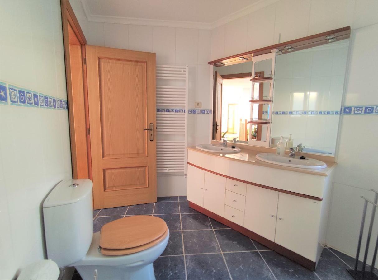 Отель Zimao Garden House Вила-Пока-ди-Агиар Экстерьер фото